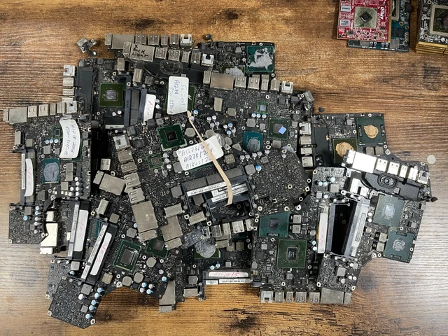 Lotto lavoro difettoso 35 Apple MacBook Pro A1278 13" schede logiche di ricambio o riparazione