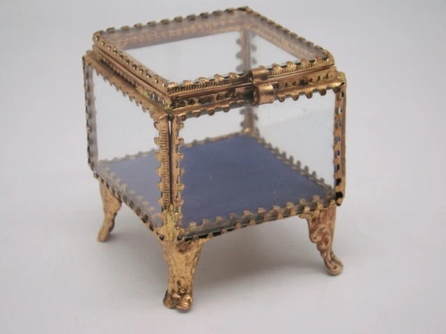 Ancien Coffret à Bijoux Vintage - Forme Carrée En Laiton Et Verre - Objet De Décoration Rétro
