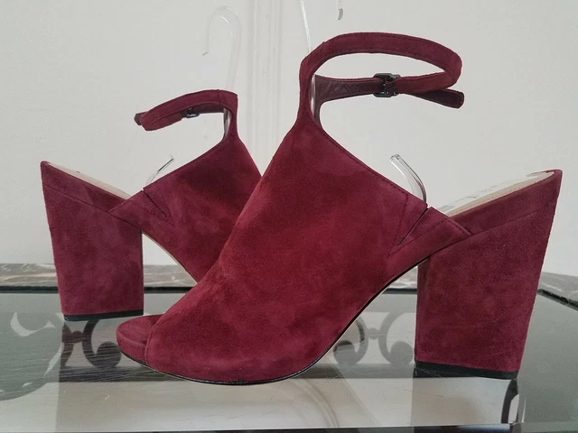 $195 New Via Spiga Prim Ankle Strap Mules Magenta suede block heel US 9 shoes