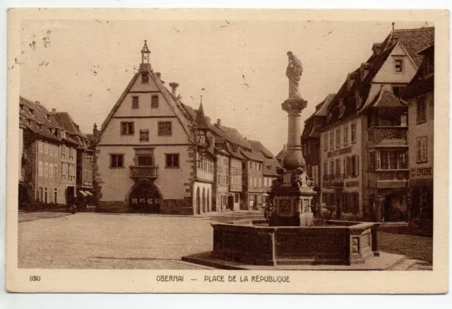 OBERNAI  Alsace Bas Rhin CPA 67 la place de la république - fontaine Ste Odile