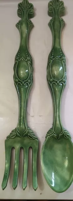 *VINTAGE PAIR* of ARNEIS 1992 CERAMIC WALL HANGING GREEN SPOONS *FRENCH STYLE