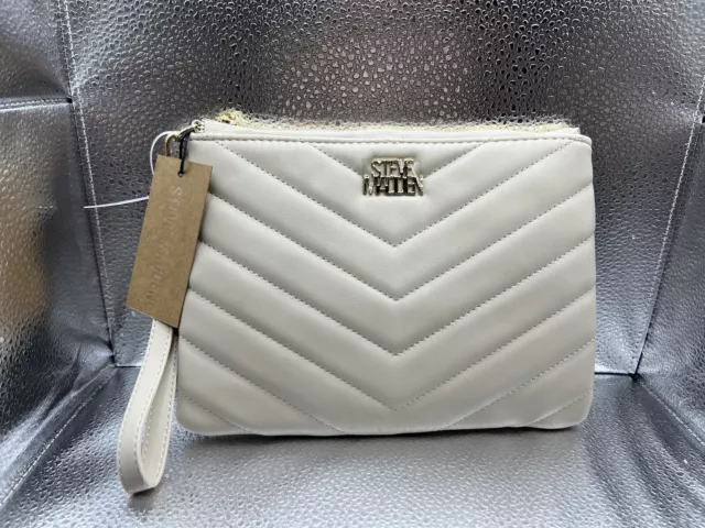 Steve Madden White Clutch COIN BAG /PURSE  New With Tag MR117765 CHEVRON QUILTED