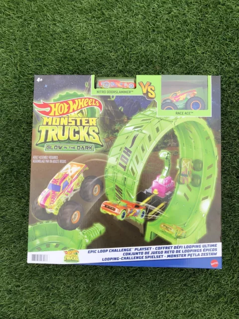 Hot Wheels Monster Trucks Glow-In-The Dark Epic Loop Challenge Playset 