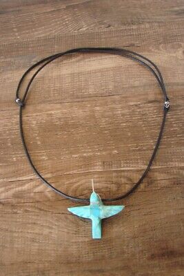 Main Sculpté Teinté Mohave Turquoise Colibri Fétiche Collier Par Mat 