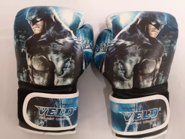 BRAND NEW VELO KIDS Leather Boxing Gloves BATMAN Training Mitts 6oz - CG D17