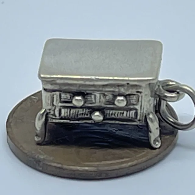 Sterlingsilber 3D Möbel Miniatura Kommode Charm Anhänger