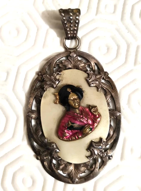 Pendentif Ancien Laiton Doré Avec Onyx Et Porte-photo/mèche - 23x18 Mm