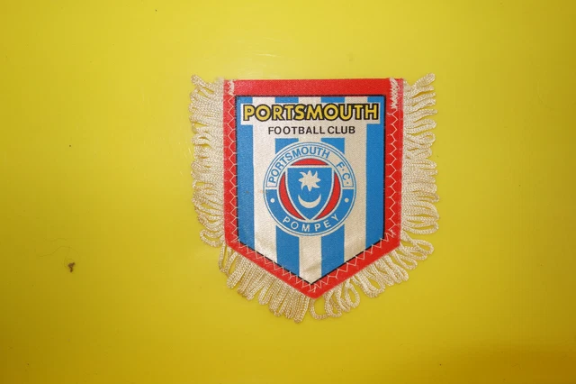 Ancien Fanion De Football FC Bâle - Suisse - Vintage - Collection