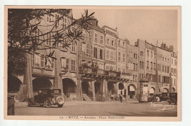 METZ  - Moselle - CPA 57 - Places - Place St Louis - Arcades - Voitures