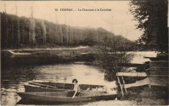 CPA Cognac- La Charente a la Courtine FRANCE (1074130)