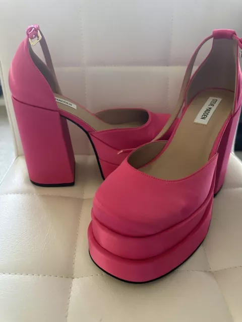 Steve Madden Charlize Platform in Pink