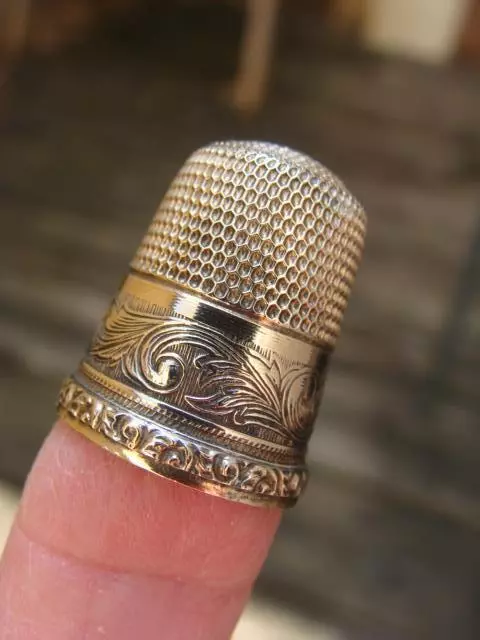 Simons Bros. 14K gold and sterling thimble, antique sz. 11