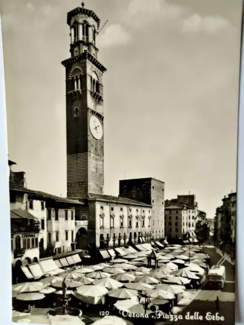 Cartolina Verona (Vr) - Piazza Delle Erbe -Anni 50 -  Non Viaggiata