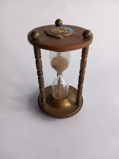 Charming Vintage Brass 3 minute Sand Timer Egg York Minster England Souvenir