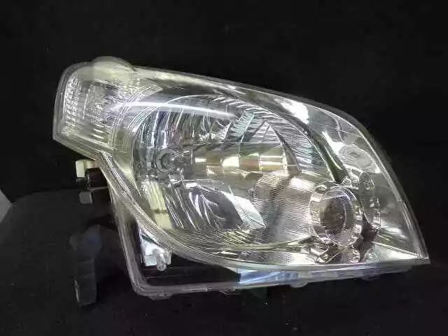 NISSAN Lafesta 2005 CBA-B30 Right Headlight 26010EN025 [Used] [PA29825801]