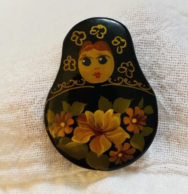 VTG Matryoshka Russian Nesting Doll Hand Painted Charm Brooch Safety Pin