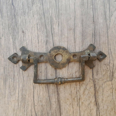 Vintage Victorian cast brass center drop drawer dresser door gate pull handle