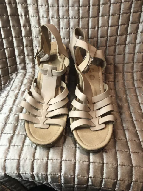 Ladies Size 7/41 Indigo Sandals 3.5 Inch Heels 1 Inch Platform Beige Slingback S