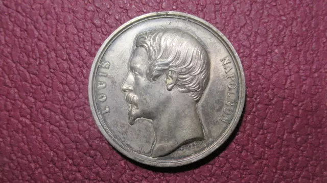 N4FA5) Belle médaille en argent Louis Napoléon datée de 1852 french medal
