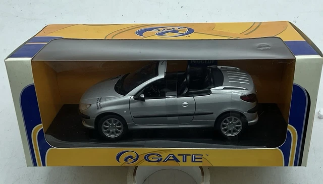 Welly 1/18 Peugeot 206 CC Bleue - Défectueuse - À Réparer Ou Pour Pièces