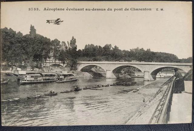 CPA - Airplane Postcard Moving Over Charenton Bridge