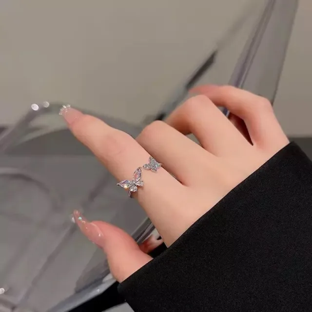 neue Mode  Einfache Luxus Temperament Zirkon Schmetterling Ring Damen