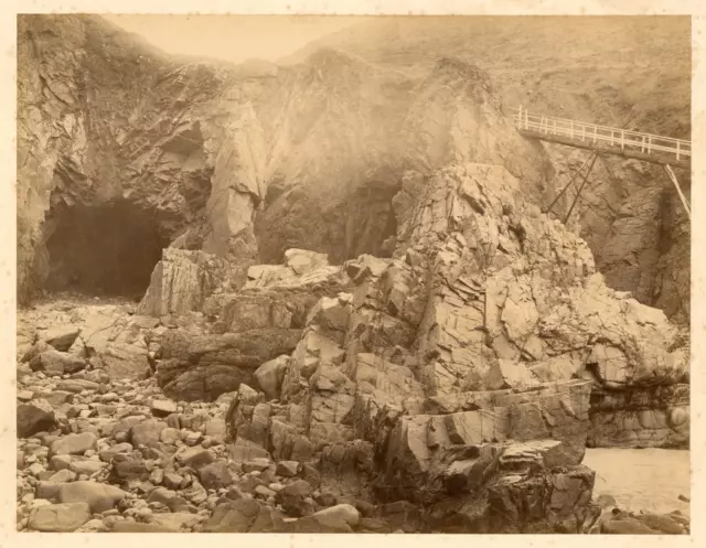 Angleterre, Jersey, Plemont bridge  Vintage albumen print  Tirage albuminé