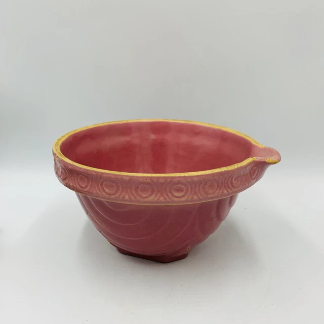 VTG Pottery YELLOW WARE Early 20Th Century BATTER BOWL w/SPOUT Pink - FARMHOUSE