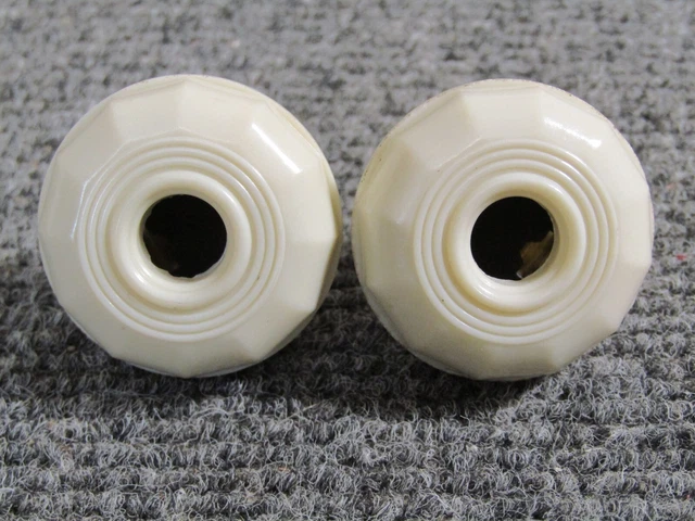 Pair Antique Power Plugs for Lamps Fans Radios Clocks Clean Used No Cracks j