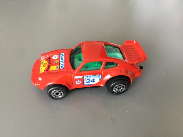 Majorette Série 1000 Deluxe Porsche 911 Turbo Blanche – 1/64, Blister Fermé