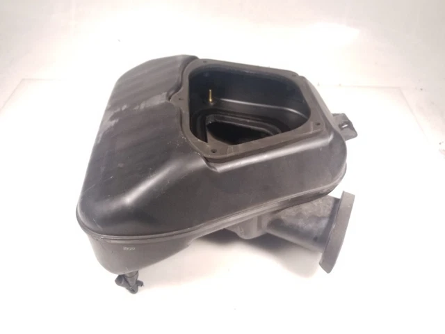 03 Suzuki Hayabusa GSXR1300 Airbox Filter Cleaner Housing Box