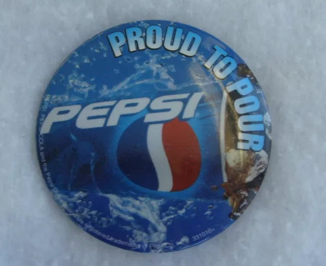 VTG 1985 PEPSI COLA Soda Large Pinback Button “Proud to Pour” Slogan Pin