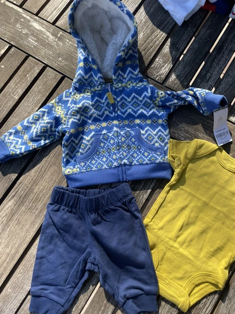 Carters New Born NB 3 piece outfit Hoodie Shirt pant Boys baby