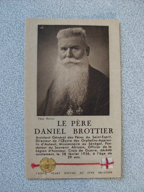 Rare Reliquaire Ancien Avec Tissu Ayant Touché Sainte Thérèse – Objet De Dévotion