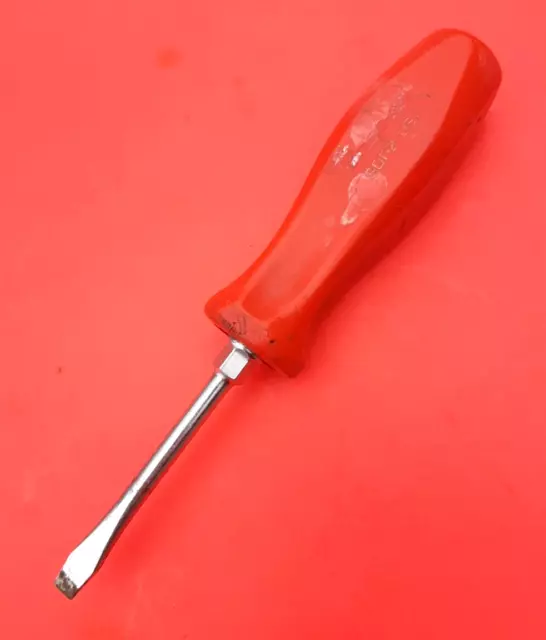 READ Snap-on Tools USA Flat Tip Slotted Blade Red Hard Handle Screwdriver SDD2