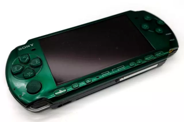 SONY PSP Playstation Portable Spirited Green Console Only PSP-3000