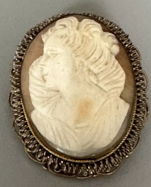 Antique BA 800 Sterling Silver Gold Wash Filigree Cameo Shell Pendant Brooch