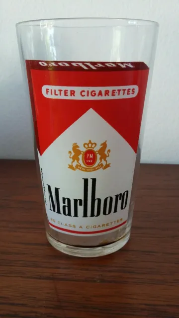 Verre marlboro cigarette glass
