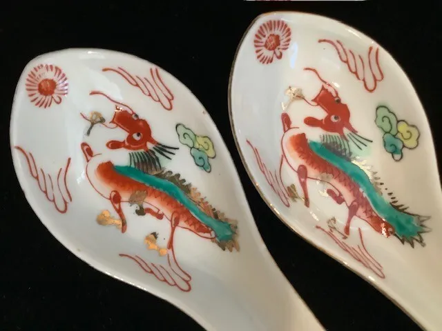 8 VINTAGE RESTAURANT Chinese Soup Spoons W/Classic Dragon Design Gold ...