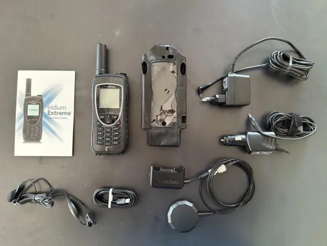 9575 Iridium extreme satellite phone, with accessories