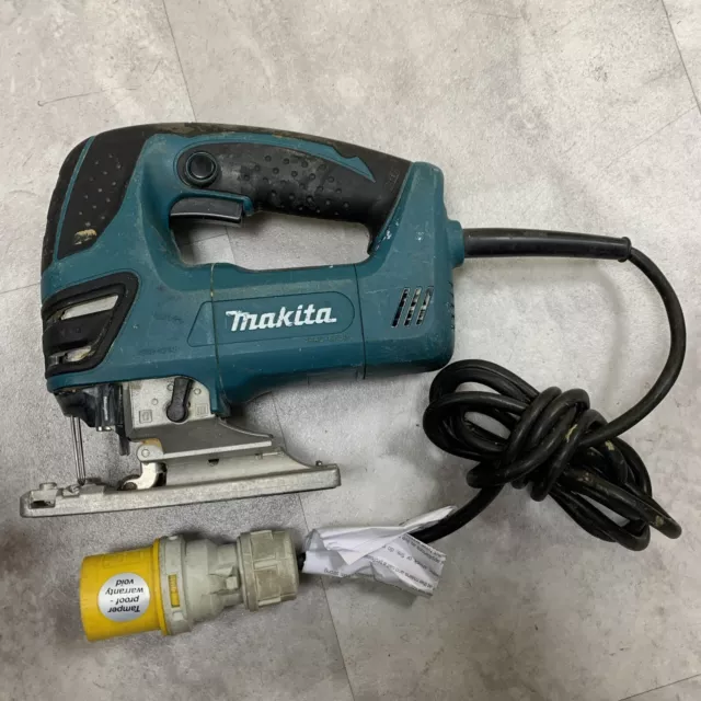 Faulty Makita 4350FCT Jigsaw