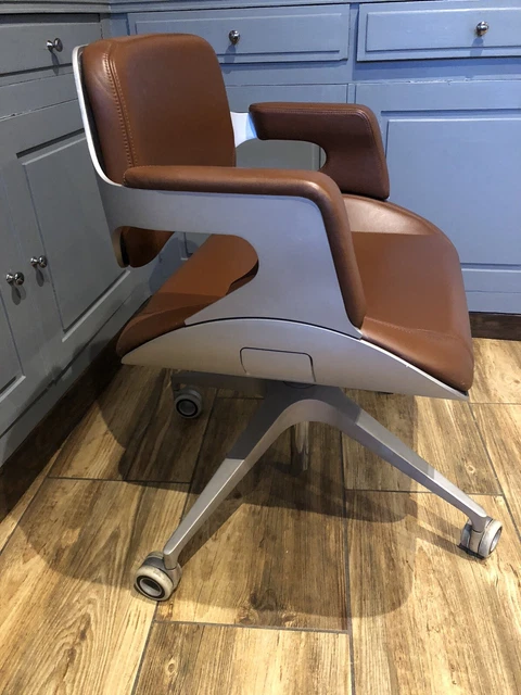 Fauteuil peacock en osier pour poupée vintage 70 emanuelle environ 40