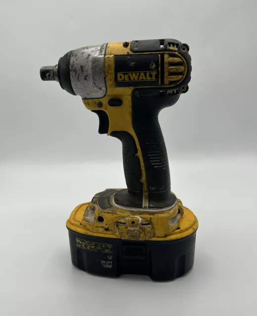 Dewalt dc820 impact wrench deals