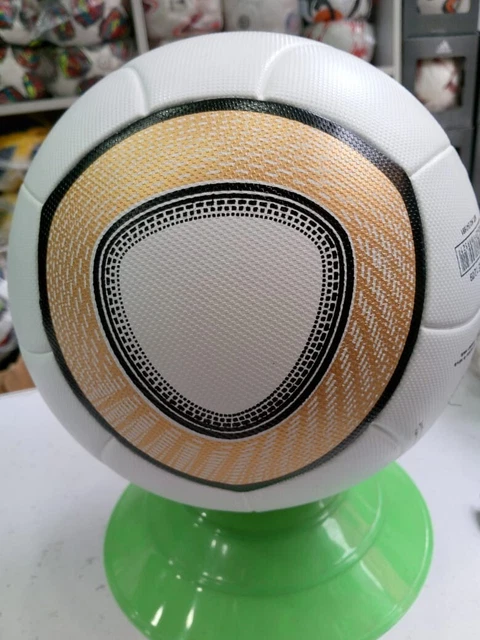 Porte-clés Officiel Coupe Du Monde Italie 90 - Ballon De Foot MOC - Cavicchi 1990