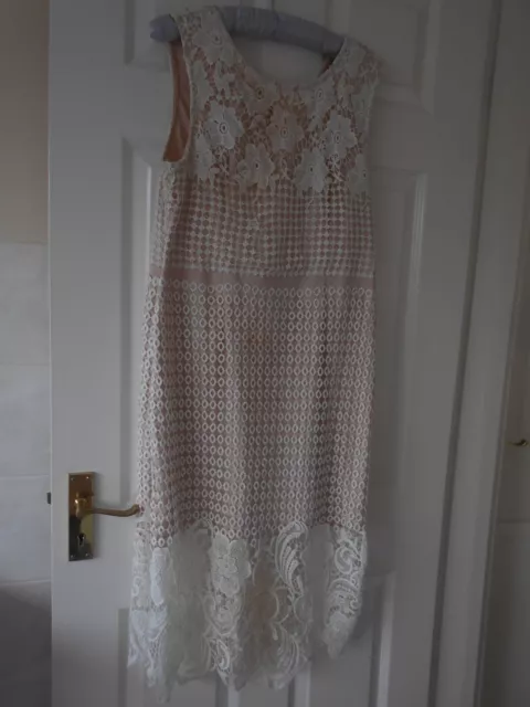 Lovely Cream /Beige  Lined Lace  Dress * Size 14  * Izabel London    *