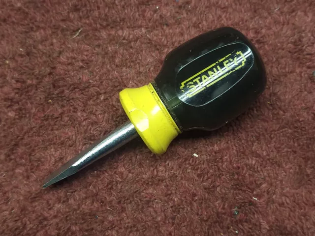 Vintage Stanley Workmaster  Stubby Flat Tip Screwdriver 67-261