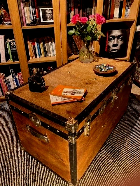 Large trunk coffee table deals