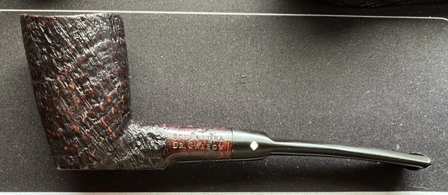Dr. Grabow Scupltura Shape 46 Estate Pipe