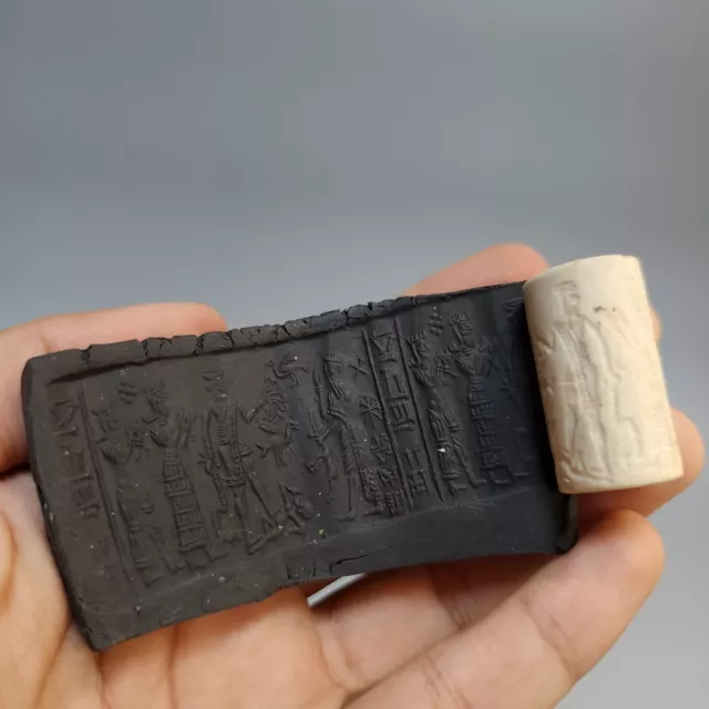 Fantastic A Beautiful Near Eastern Cuneiform Sumerian Stone Cylinder Seal