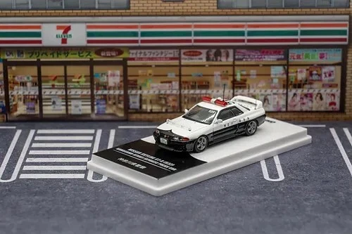 Nissan Skyline GT-R R32 Police Kanagawa - AUTOart 1/18, Métal, Japon